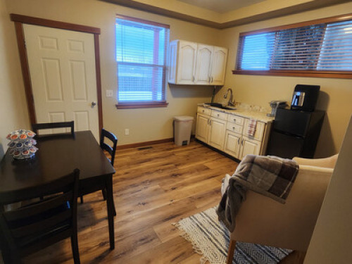 Cozy and Bright mother-in-law suite