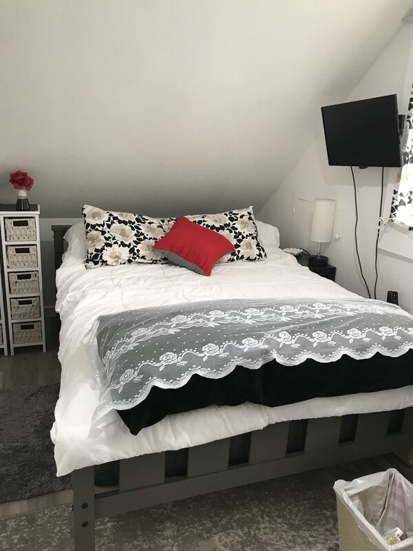 Adam Street Place Unit "A"(Full Room) - 1