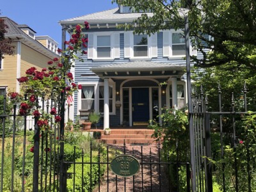 Bohemian oasis in historic home