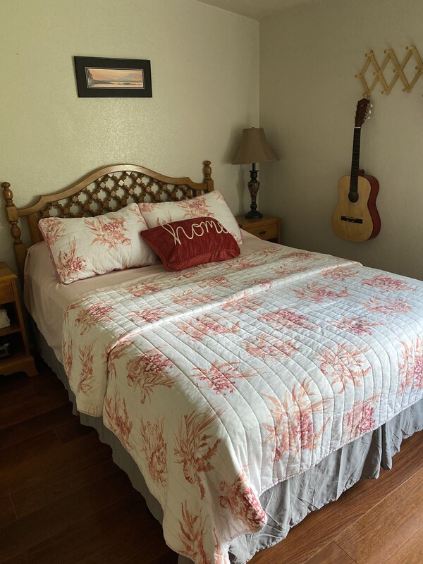 Room 1(Single Bed) - 1