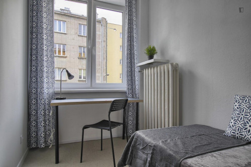 Pleasant single bedroom near the University of Warsaw