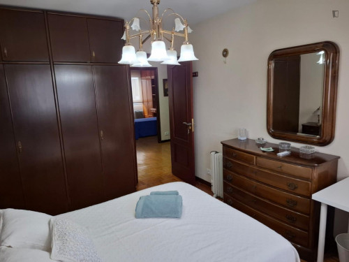 Comfortable double bedroom well connected to the university and the city center - Gallery - 18