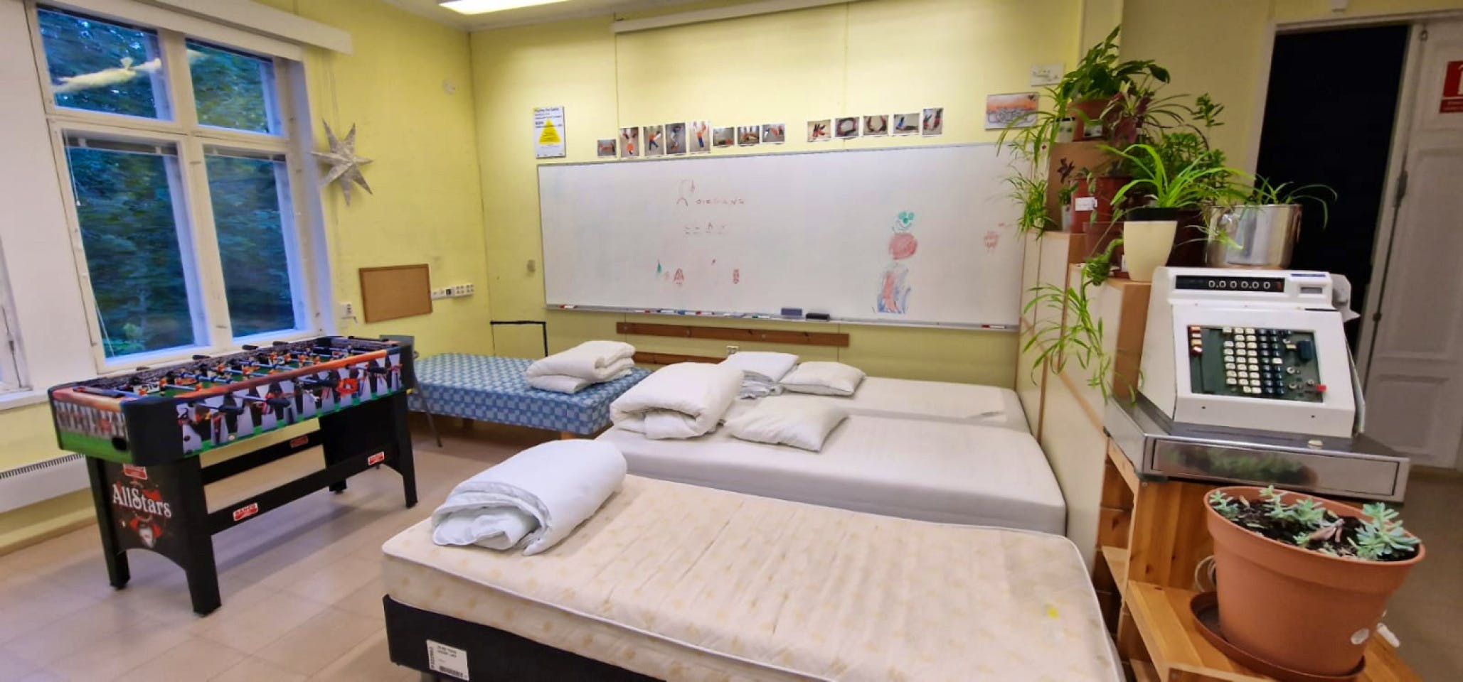  Bed In A 10-Bed Mixed Gender Room  -  A cozy residence in the very heart of Kajaani  - Gallery -  1
