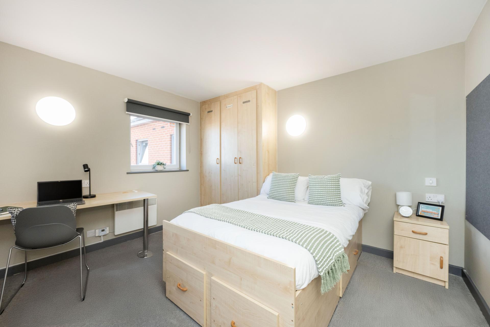 3 Bed En-Suite - Curzon House - Gallery - 11