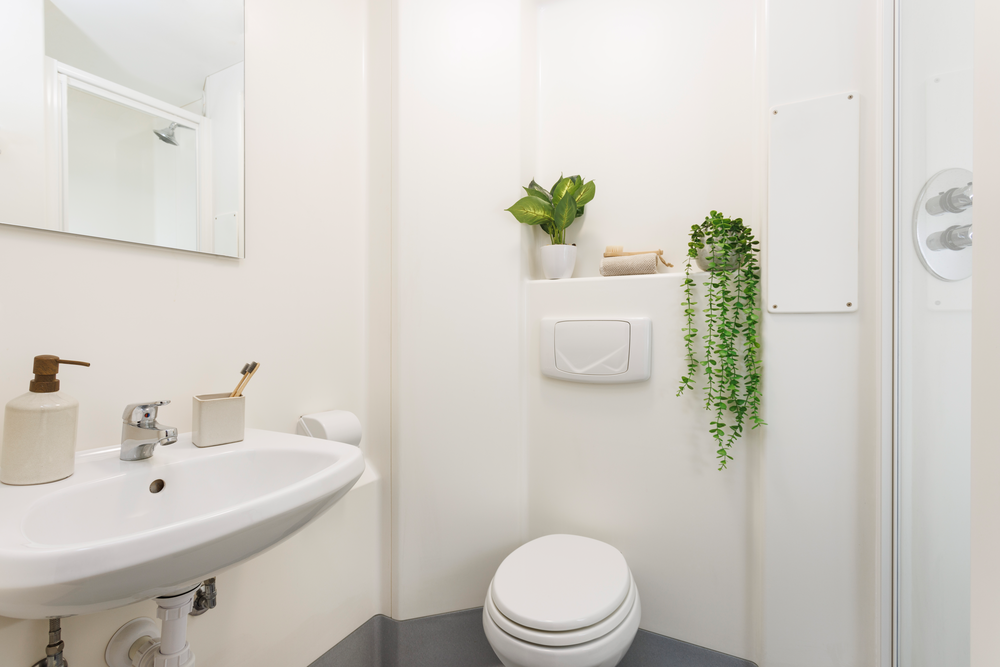 Standard En-Suite - 16