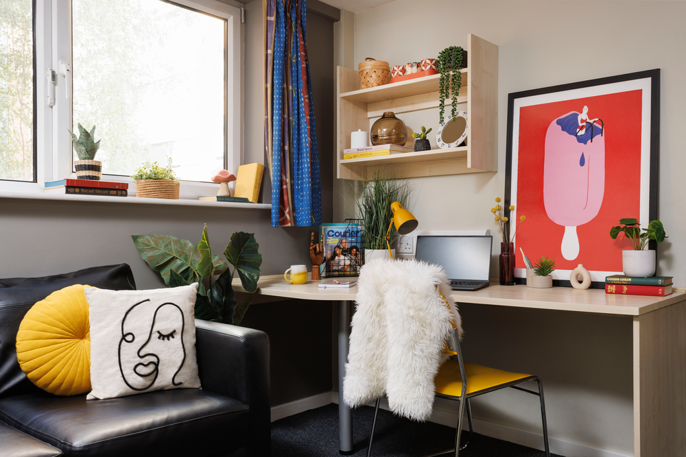  Essential Accessible Studio  -  The Tannery  - Gallery -  11