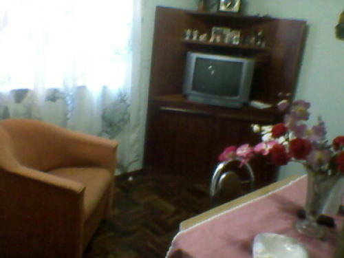 Discrete and welcoming family.