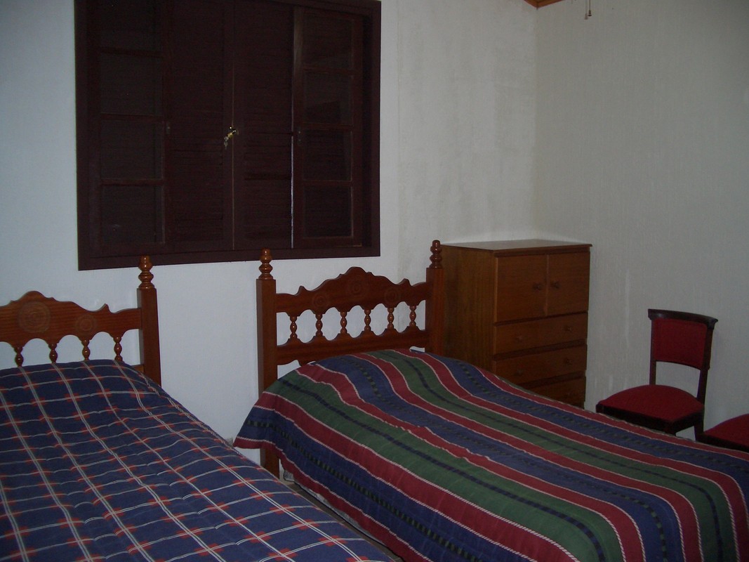 Room 1 - Bedroom 2(Single Bed) - 1