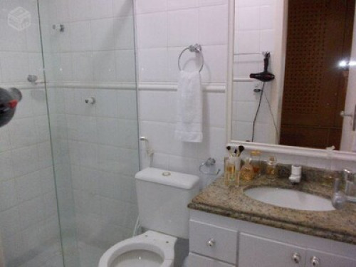 SMALL FAMILY OF LAKES REGION