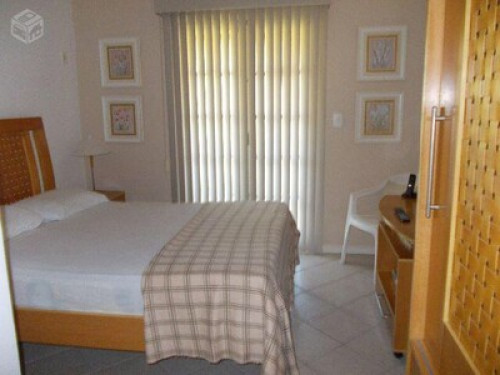 SMALL FAMILY OF LAKES REGION