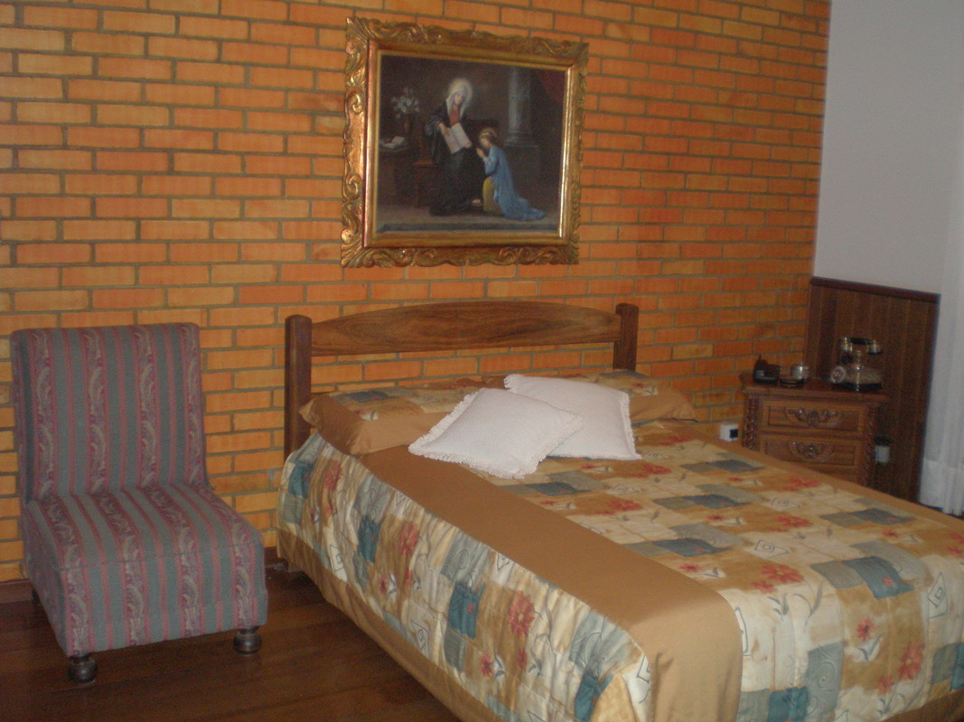 Room 2(Single Bed) - beautiful house in the mountains - Gallery - 1