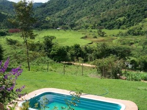 Lovers of mountains and waterfalls