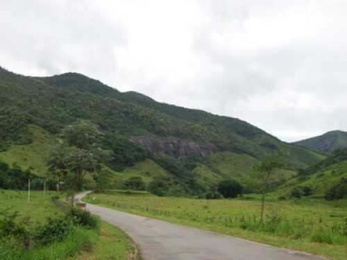 Lovers of mountains and waterfalls