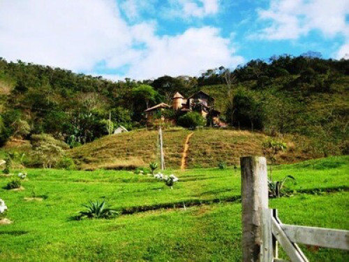 Lovers of mountains and waterfalls