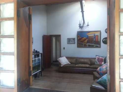A small farm inside the city - Gallery - 7