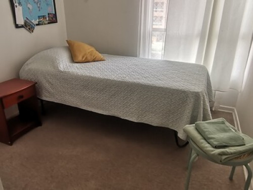 "Cozy Room Near the Beach in a Quie