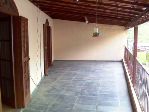 WIDE AND COMFORTABLE HOME