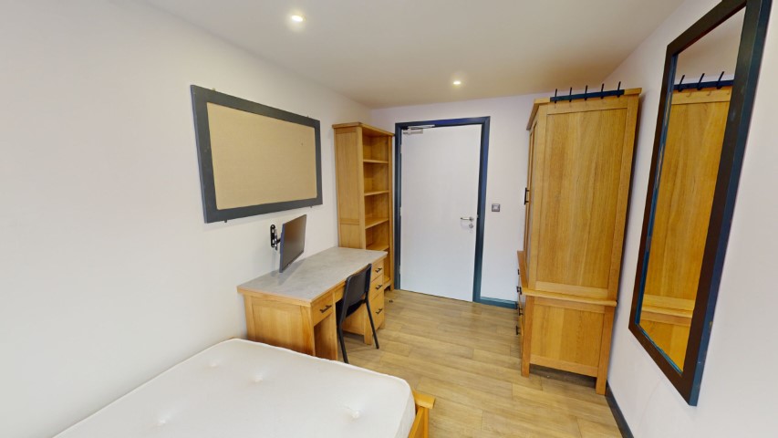  Flat 8  -  Stepney Lane, Anolha House  - Gallery -  5