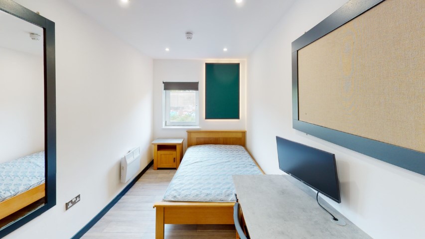  Flat 9  -  Stepney Lane, Anolha House  - Gallery -  1