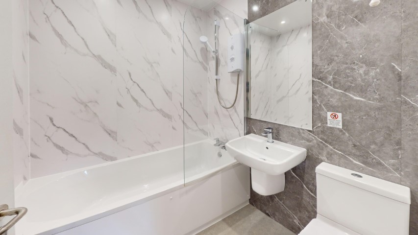  Flat 18  -  Stepney Lane, Anolha House  - Gallery -  3