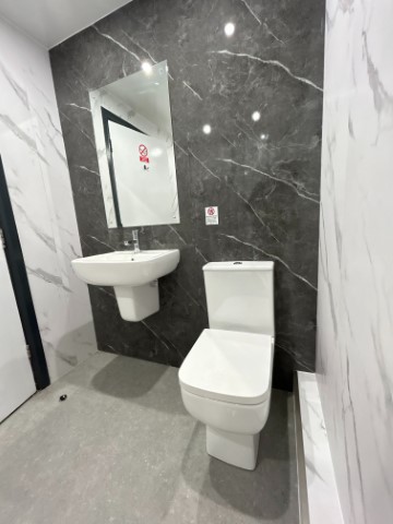  Flat 3  -  Stepney Lane, Anolha House  - Gallery -  7