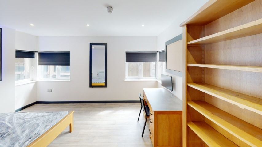  Flat 12  -  Stepney Lane, Anolha House  - Gallery -  6