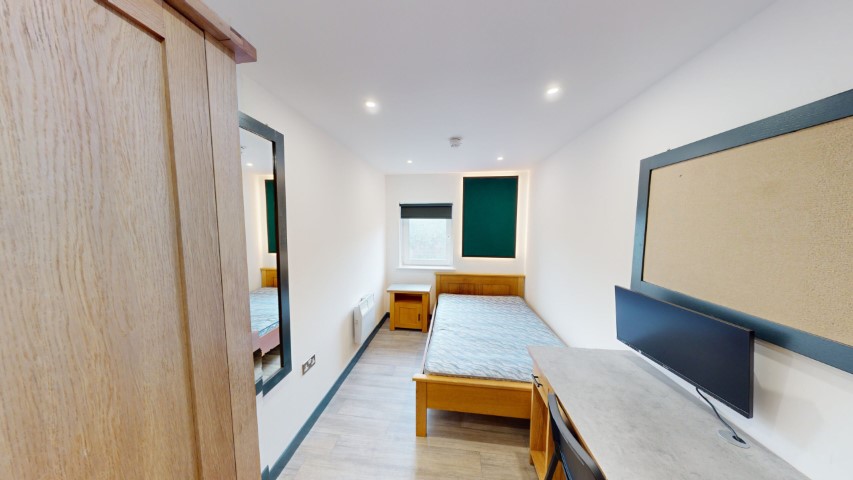  Flat 1  -  Stepney Lane, Anolha House  - Gallery -  1