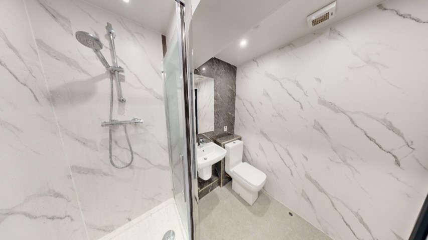  Flat 30  -  Stepney Lane, Anolha House  - Gallery -  5