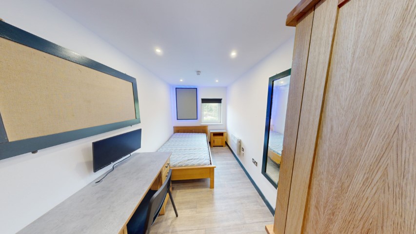  Flat 17  -  Stepney Lane, Anolha House  - Gallery -  1