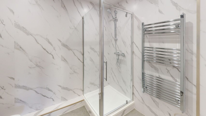  Flat 4  -  Stepney Lane, Anolha House  - Gallery -  4