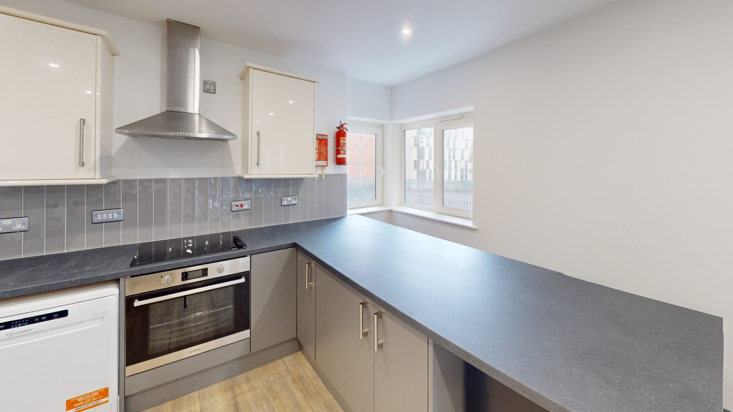 Dulcie House, Flat 1 - Dulcie House - Gallery - 5