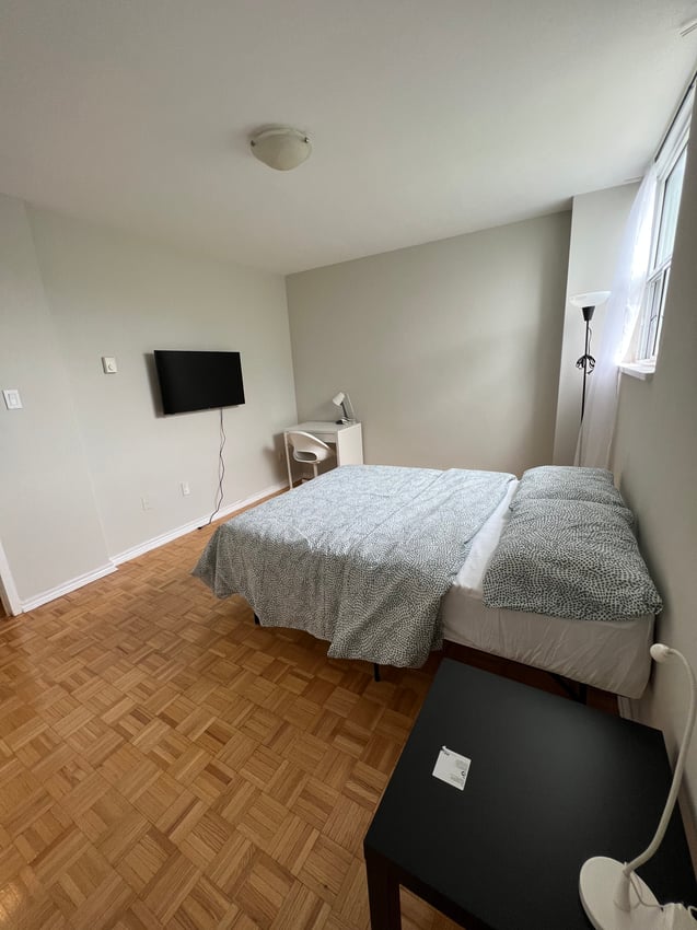 20 - Premium Deluxe - Premium Deluxe - Wellesley St E & Parliament St - Gallery - 4