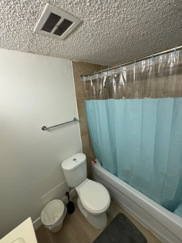 Premium Deluxe - 12 Avenue SW & 13 Avenue SW - Gallery - 16