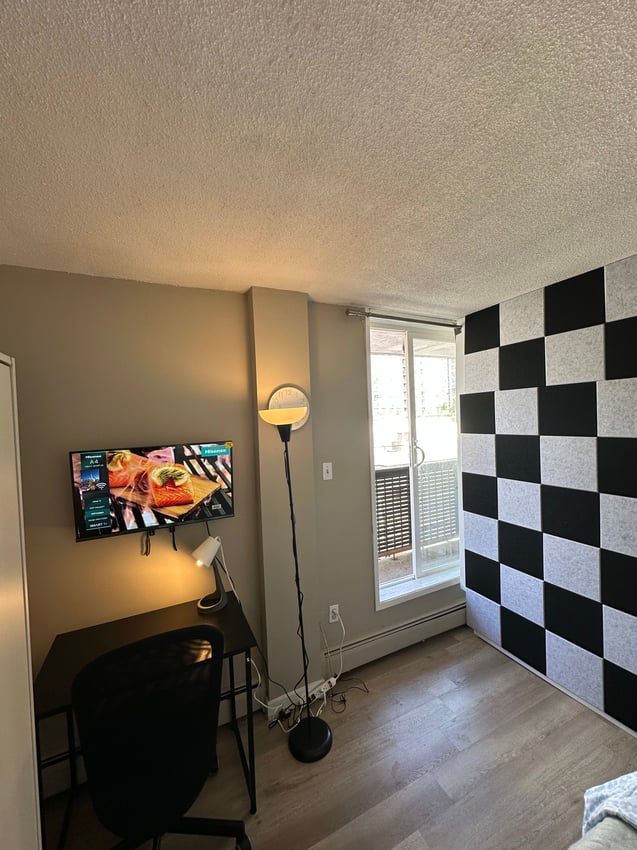 450 - Flex Room With Balcony - 4