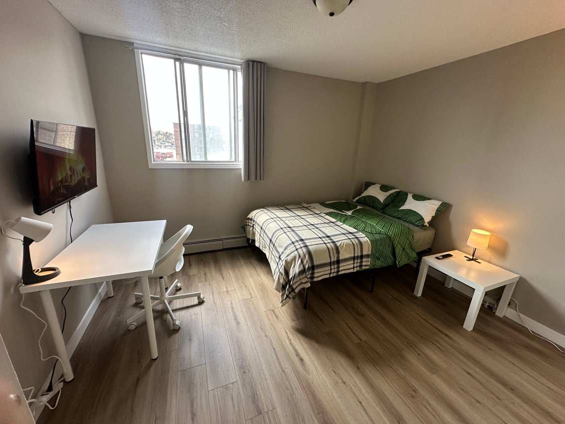  275 - Premium Deluxe  -  Ultra Premium Deluxe Room - 12 Avenue SW & 13 Avenue SW  - Gallery -  9