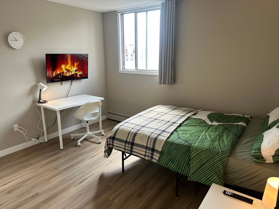  275 - Premium Deluxe  -  Ultra Premium Deluxe Room - 12 Avenue SW & 13 Avenue SW  - Gallery -  6