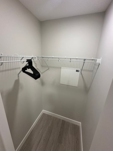 Master Room - 17 Avenue SW & 7 Street SW - Gallery - 28