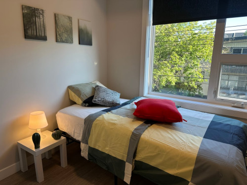 Master Room - 17 Avenue SW & 7 Street SW - Gallery - 41