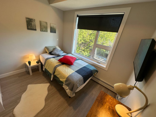 Master Room - 17 Avenue SW & 7 Street SW - Gallery - 44