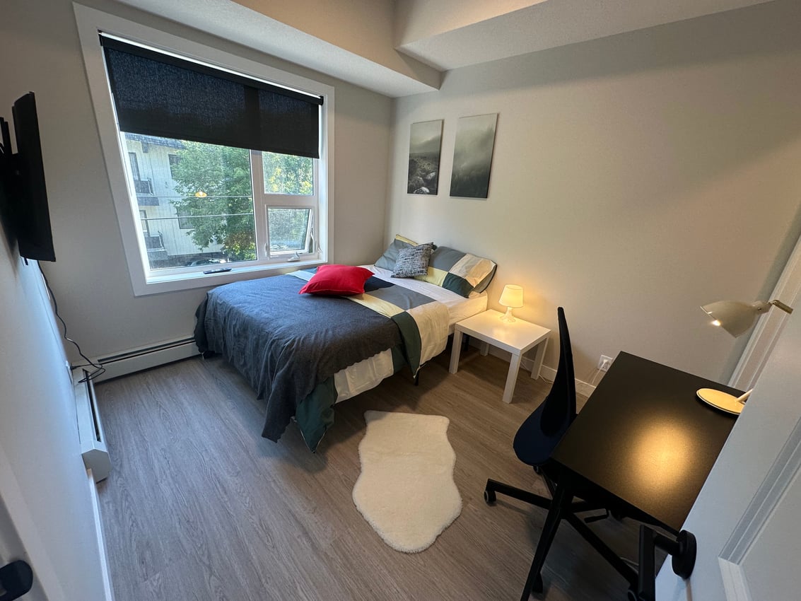 335 - Master Room - 1