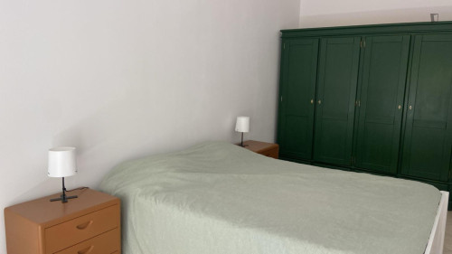 Charming and sunny flat in São João da Caparica