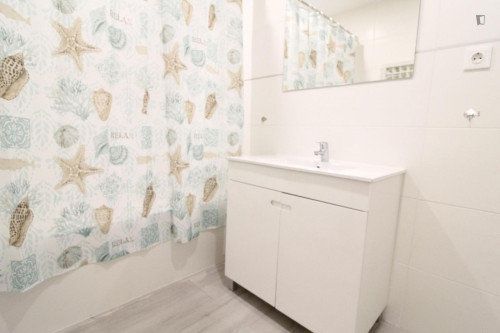 Captivating 1 Bedroom Apartment with a balcony close to Three Castles Beach - Gallery - 9