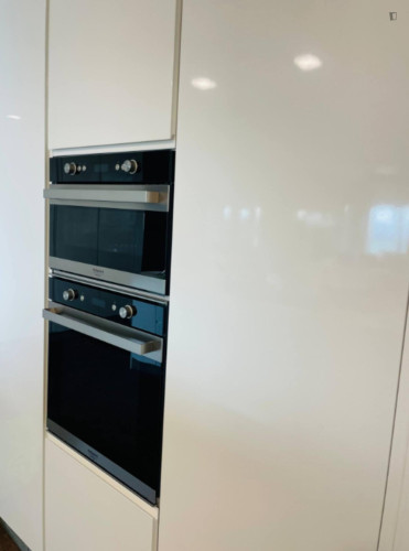 Breathtaking 3 Bedroom Apartment with a balcony close to South Beach - Gallery - 49