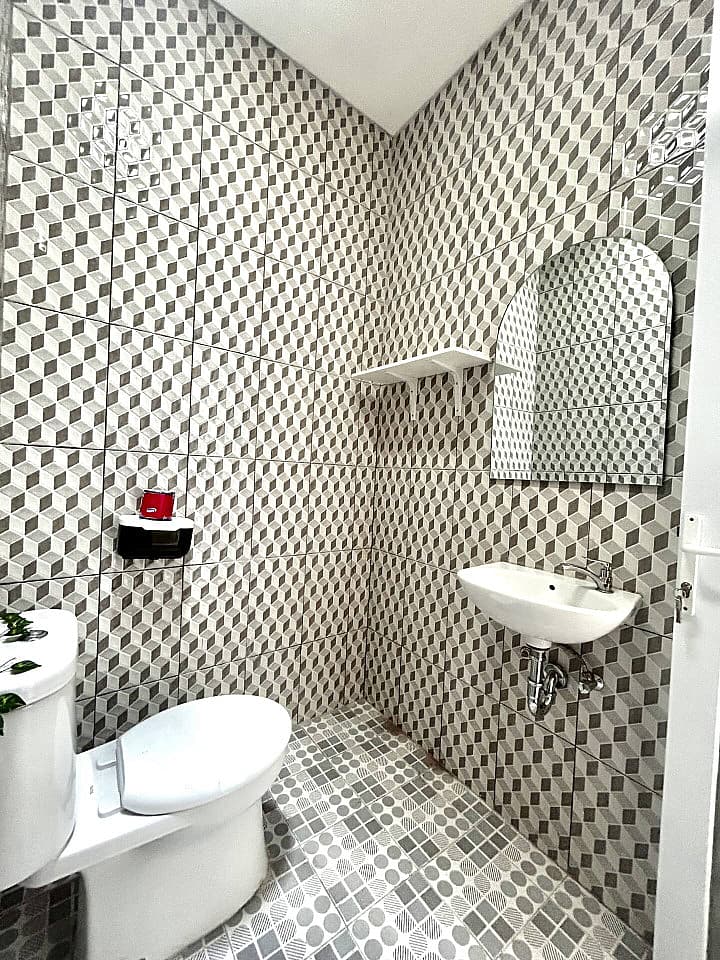 Room Suksma - Vibrant Coliving Villa in Canggu: Work, Surf & Connect in Bali's Tropical Paradise - Gallery - 6
