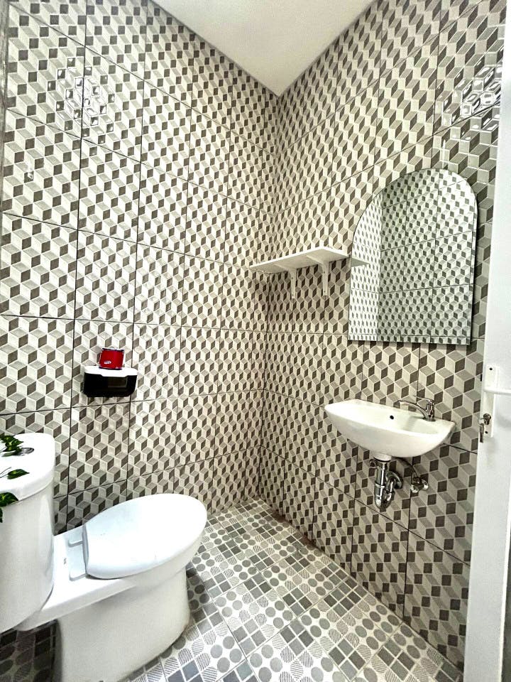 Room Suksma - Vibrant Coliving Villa in Canggu: Work, Surf & Connect in Bali's Tropical Paradise - Gallery - 16