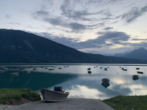 Lake house  - Gallery - 5