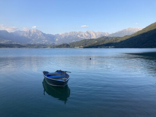 Lake house 