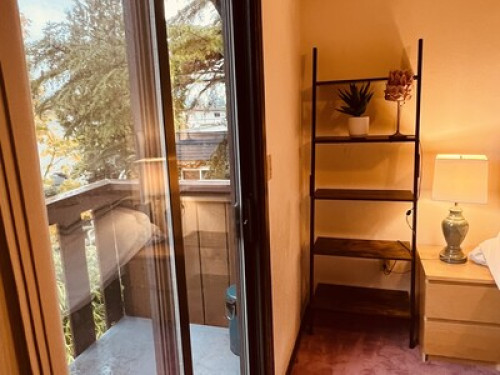 Near U of Vic, Kenmore road, 