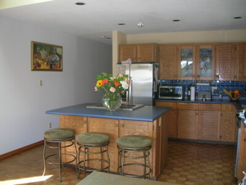 spacious room in a great location!  - Gallery -  5