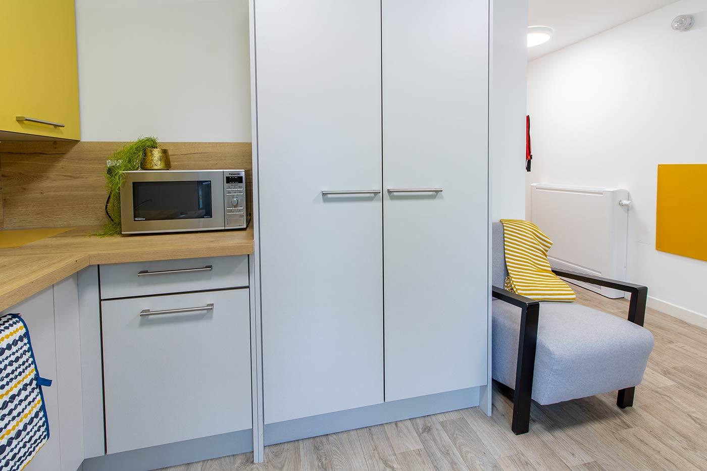 Deluxe Studio - Goods Corner - Gallery - 6